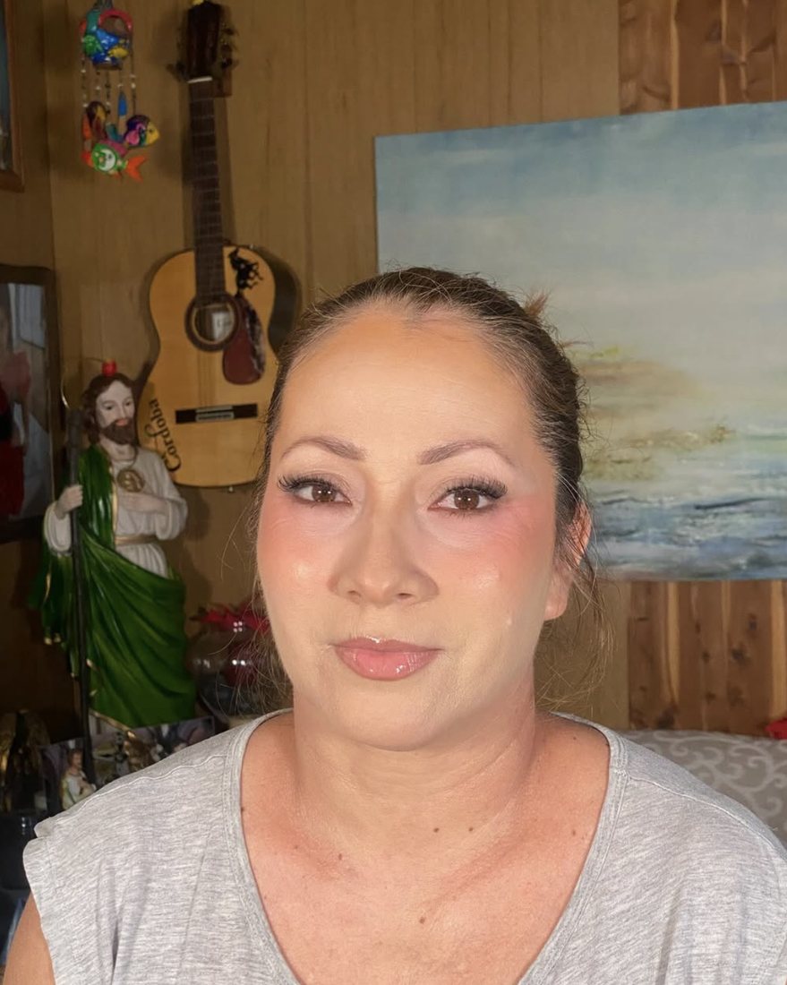 Natural glam makeup look in San Francisco